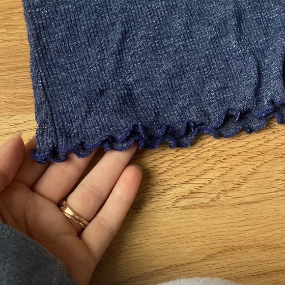 Blue Tank​ - Picture 4 of 5